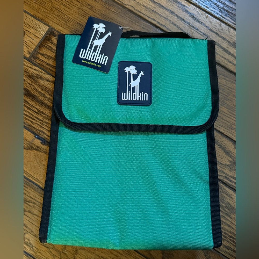 Wildkin Green Kids Accessory Bag